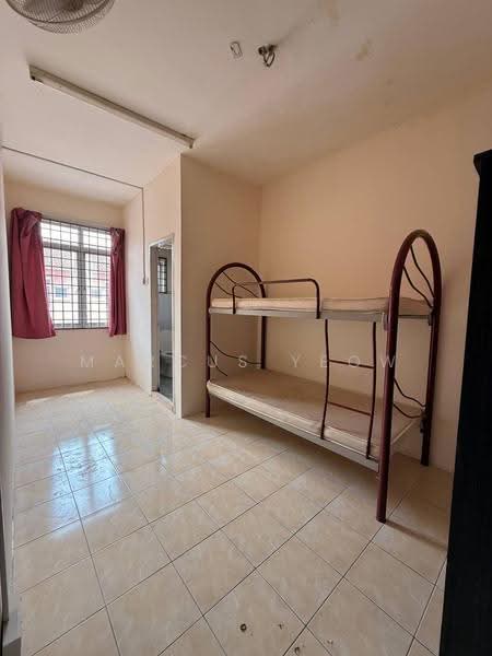 Apartment for Sale at Seremban Putra - Marcus Yeow - Bedroom - PropertyGuru.com.my