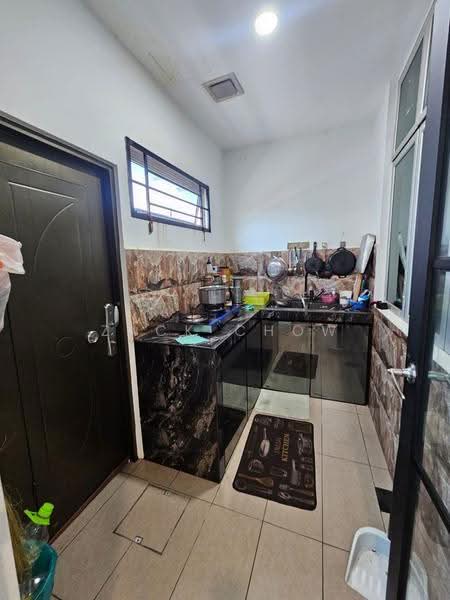 Rumah Teres 2-Tingkat untuk Dijual di Taman Mutiara Rini (Skudai) - Zack Chow - Kitchen - PropertyGuru.com.my