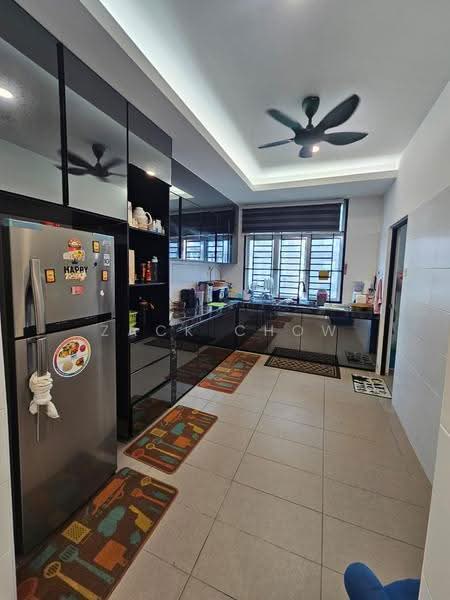 Rumah Teres 2-Tingkat untuk Dijual di Taman Mutiara Rini (Skudai) - Zack Chow - Kitchen - PropertyGuru.com.my