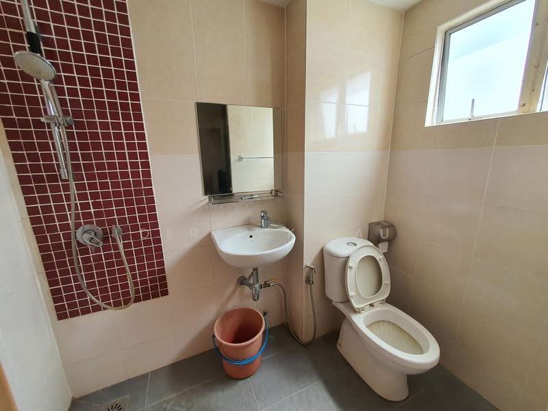 Kondominium untuk Dijual di Awana Puri - Derrick Lau - Bathroom - PropertyGuru.com.my