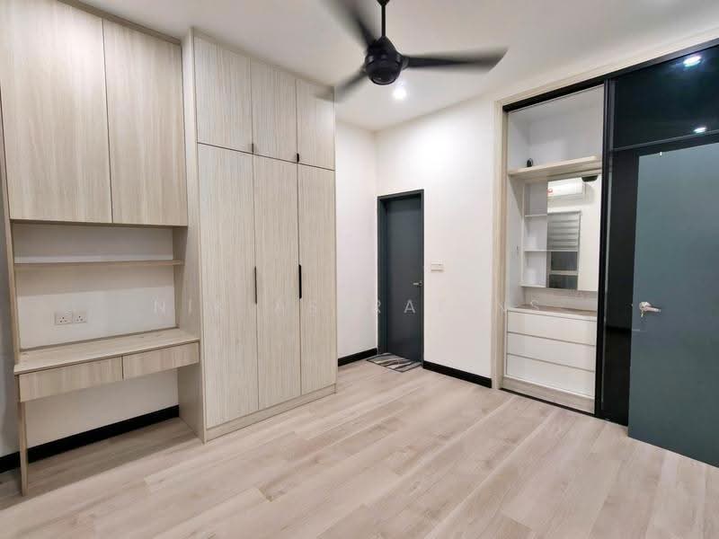 Townhouse for Sale in Cybersouth (Dengkil) - NIK ASYRAF NS - Bedroom - PropertyGuru.com.my