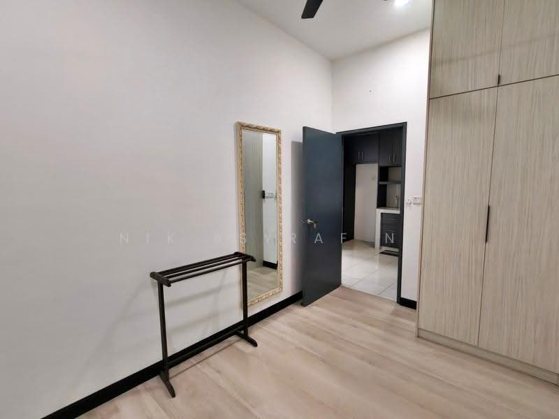 Townhouse for Sale in Cybersouth (Dengkil) - NIK ASYRAF NS - Bedroom - PropertyGuru.com.my