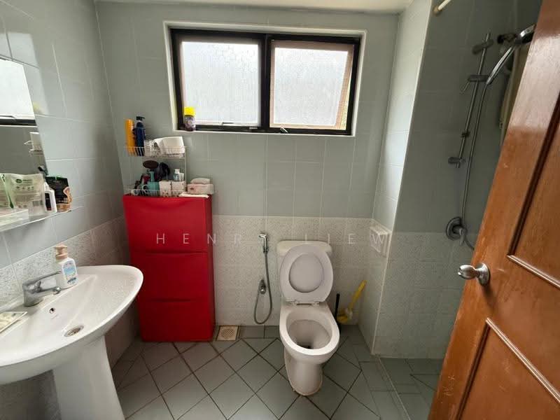Condominium for Sale at Cyber Heights Villa - Henry Liew - Bathroom - PropertyGuru.com.my