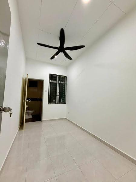 Rumah Teres untuk Disewa di Taman JP Perdana (Johor Bahru) - Steve Seah - Bathroom - PropertyGuru.com.my