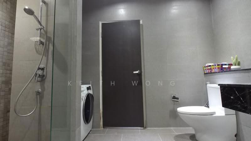 Condominium for Rent at Bay 21 - Keith Wong - Bathroom - PropertyGuru.com.my