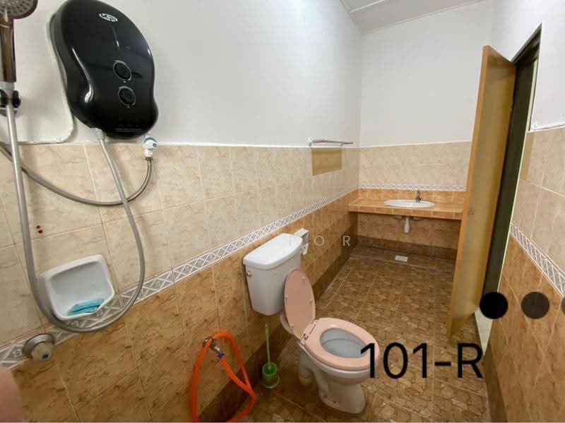 2-storey Terraced House for Sale in Bandar Bukit Tinggi 2 (Klang) - Ivy Por - Bathroom - PropertyGuru.com.my