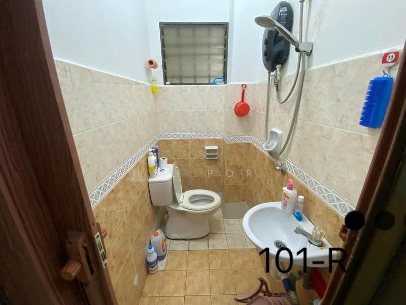 2-storey Terraced House for Sale in Bandar Bukit Tinggi 2 (Klang) - Ivy Por - Bathroom - PropertyGuru.com.my