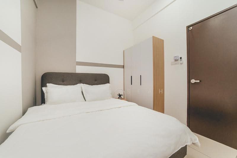 Service Residence for Rent at 8Scape Residence @ Sutera - Steve Seah - Bedroom - PropertyGuru.com.my