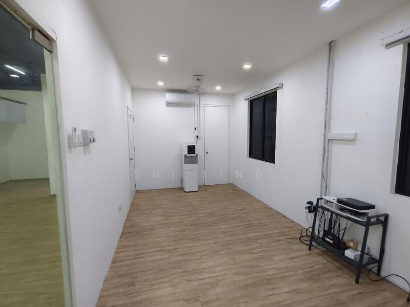 Shop / Office for Rent in Johor Bahru (Johor) - Shi Ting - Interior - PropertyGuru.com.my