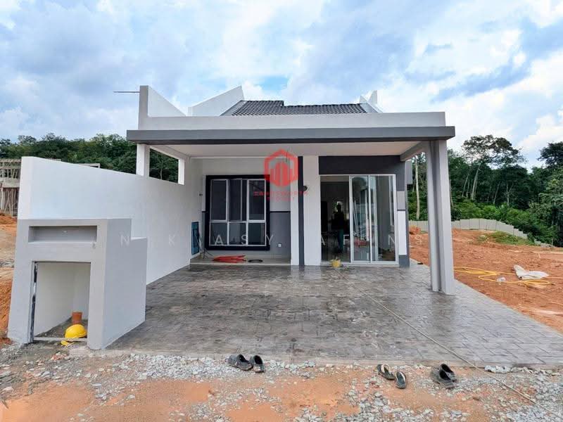 1-storey Terraced House for Sale in Bangi (Selangor) - NIK ASYRAF NS - Exterior - PropertyGuru.com.my