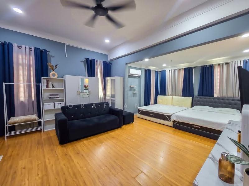 Semi-Detached House for Sale in Bangi (Selangor) - Norafian SMH - Living Room - PropertyGuru.com.my