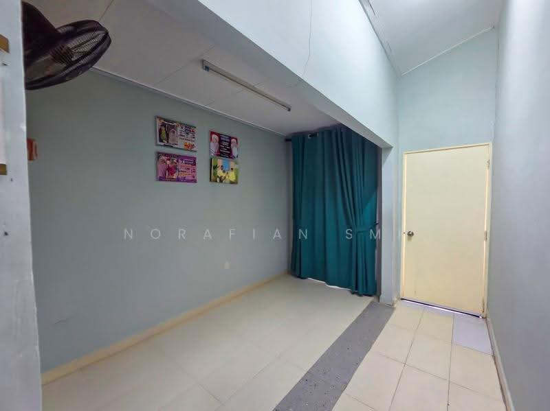 Semi-Detached House for Sale in Bangi (Selangor) - Norafian SMH - Interior - PropertyGuru.com.my