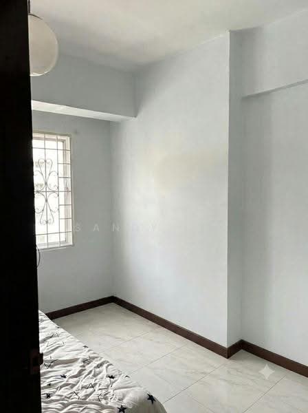 Rumah Flat untuk Dijual di Desa Pakar - Sandy Lee - Bedroom - PropertyGuru.com.my
