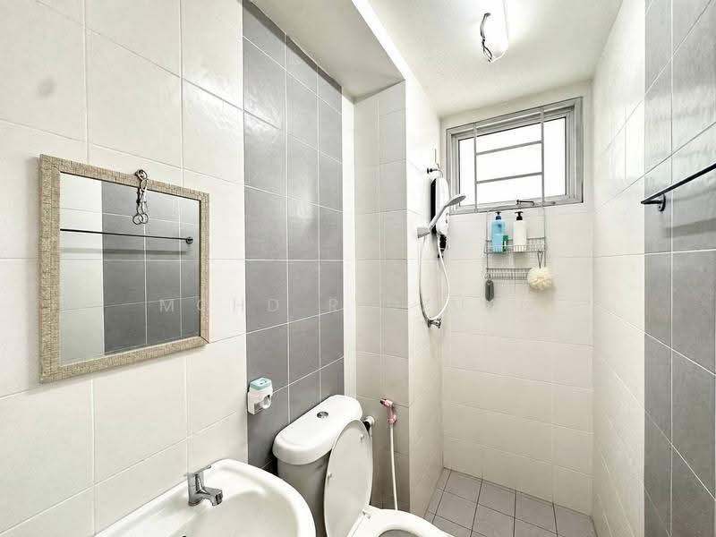Apartment for Sale at Mewah 9 Residence - Mohd Ridzuan - Bathroom - PropertyGuru.com.my