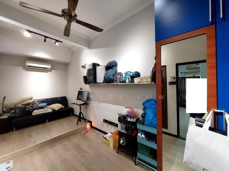 Semi-Detached House for Sale in Bandar Bukit Puchong 2 (Puchong) - Shanice Low - Living Room - PropertyGuru.com.my