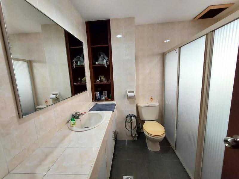 Semi-Detached House for Sale in Bandar Bukit Puchong 2 (Puchong) - Shanice Low - Bathroom - PropertyGuru.com.my