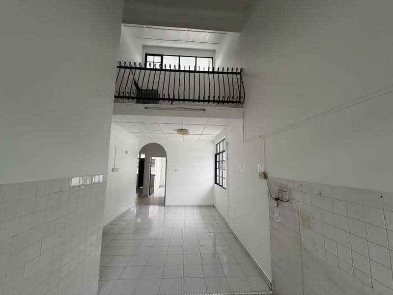 1-storey Terraced House for Sale in Taman Perling (Perling) - U Hon Kun - Interior - PropertyGuru.com.my
