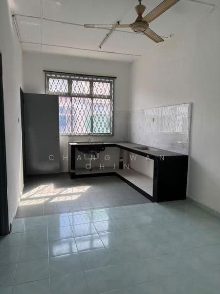 1-storey Terraced House for Sale in Taman Kota Masai (Pasir Gudang) - Chang Wan Chin - Kitchen - PropertyGuru.com.my