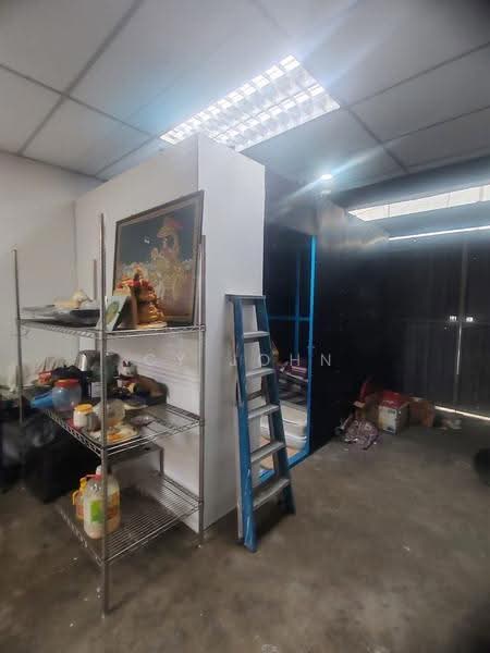 Shop for Sale in Taman Merak (Simpang Ampat) - CY John - Interior - PropertyGuru.com.my