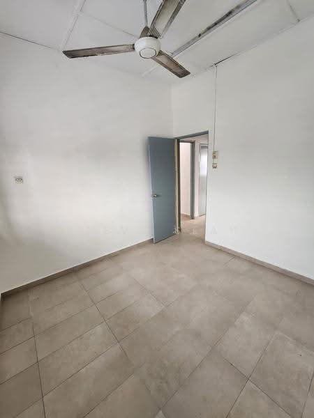 Rumah Teres untuk Disewa di Taman Sri Bahagia (Tampoi) - Steve Seah - Interior - PropertyGuru.com.my