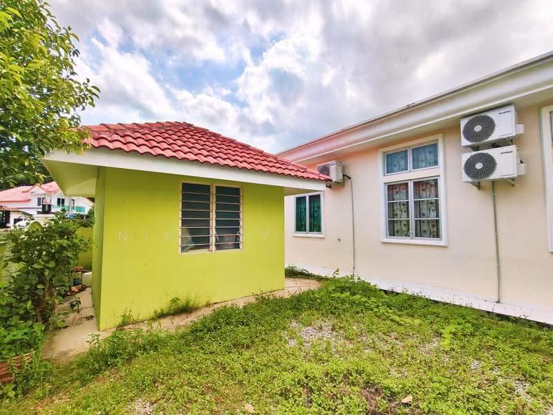 Bungalow House for Sale in Taman Desa Salak Setia (Sepang) - NIK ASYRAF NS - Exterior - PropertyGuru.com.my