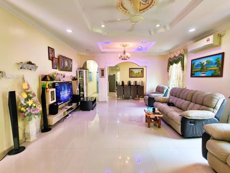 Bungalow House for Sale in Taman Desa Salak Setia (Sepang) - NIK ASYRAF NS - Living Room - PropertyGuru.com.my