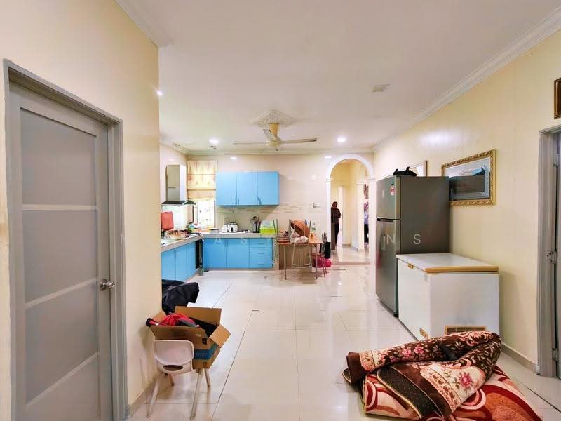 Bungalow House for Sale in Taman Desa Salak Setia (Sepang) - NIK ASYRAF NS - Kitchen - PropertyGuru.com.my