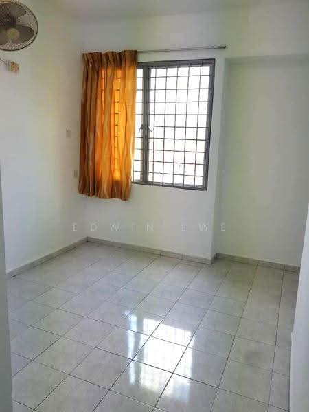 Pangsapuri untuk Disewa di BJ Court Apartment - Edwin Ewe - Interior - PropertyGuru.com.my