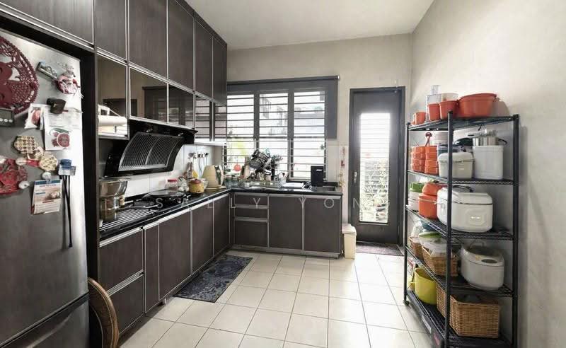 2-storey Terraced House for Sale in Setia Damai (Setia Alam) - Sally Yong - Kitchen - PropertyGuru.com.my