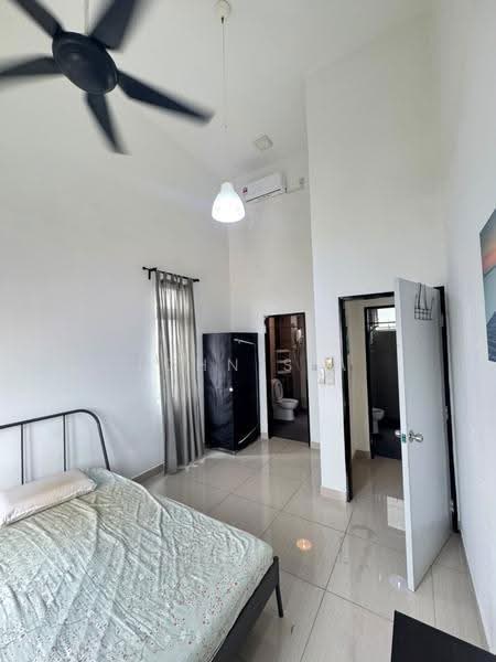Kediaman Servis untuk Disewa di Centra Residences - John Sia - Bedroom - PropertyGuru.com.my