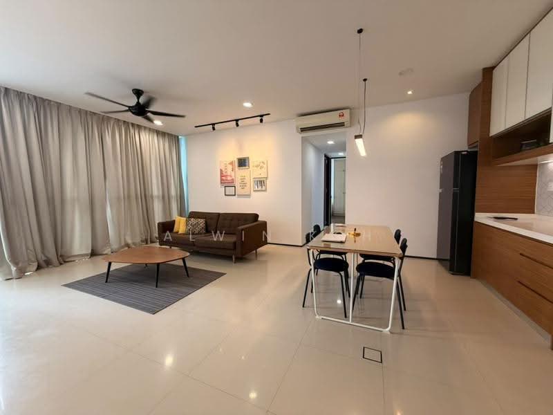 Kondominium untuk Dijual di The Fennel - Alwin Koh - Living Room - PropertyGuru.com.my