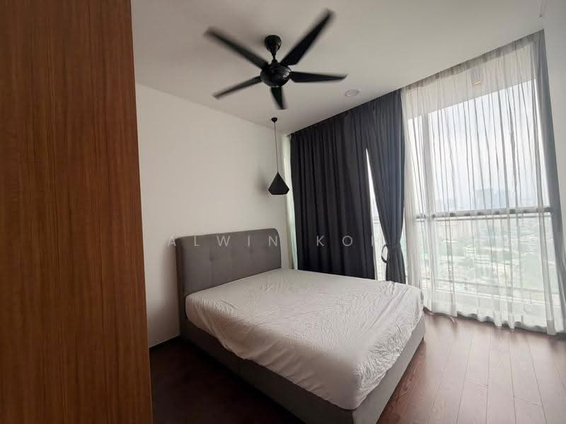 Kondominium untuk Dijual di The Fennel - Alwin Koh - Bedroom - PropertyGuru.com.my