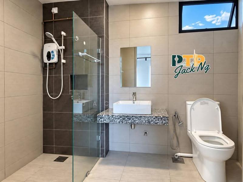 Kediaman Servis untuk Disewa di Luminari - Jack Ng - Bathroom - PropertyGuru.com.my