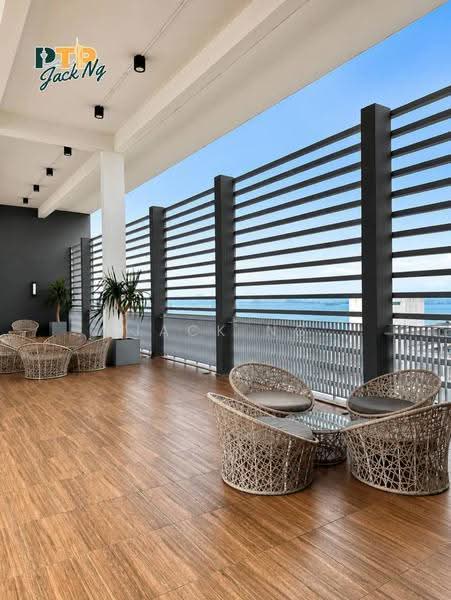 Kediaman Servis untuk Disewa di Luminari - Jack Ng - Balcony - PropertyGuru.com.my