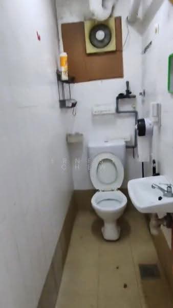 Flat for Sale at Cheras Ria - Ernest Chew - Bathroom - PropertyGuru.com.my