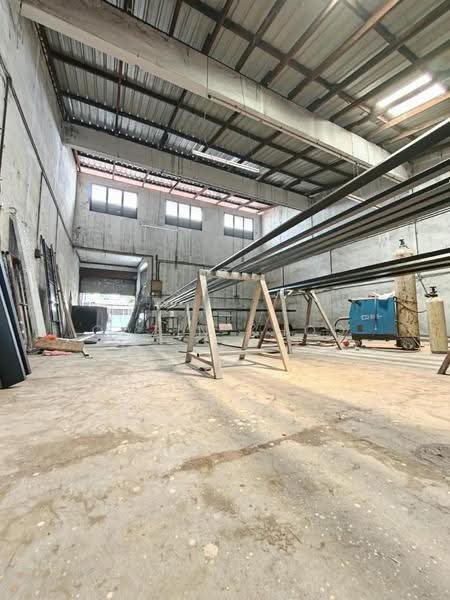 Factory for Rent in Kawasan Perindustrian Pengkalan (Lahat) - Qazin Khoo - Interior - PropertyGuru.com.my