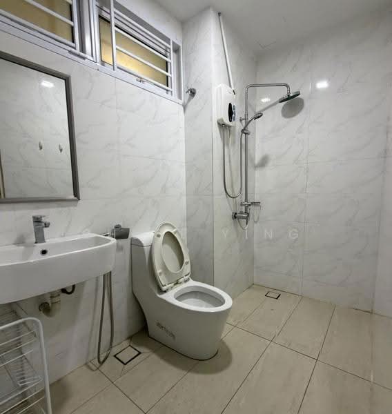 Kediaman Servis untuk Disewa di Twin Galaxy (Dwi Galaksi) - Chloe Ying - Bathroom - PropertyGuru.com.my