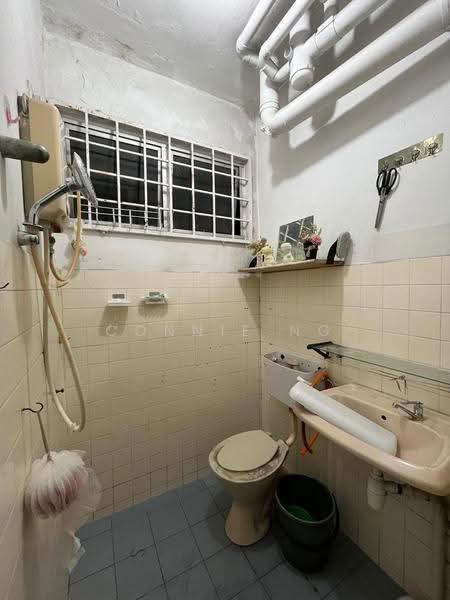 Apartment for Sale at Greenview Apartment - Connie Ng - Bathroom - PropertyGuru.com.my