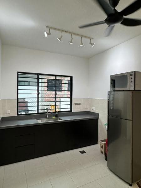 Terraced House for Sale in Seremban (Negeri Sembilan) - Connie Chong - Kitchen - PropertyGuru.com.my