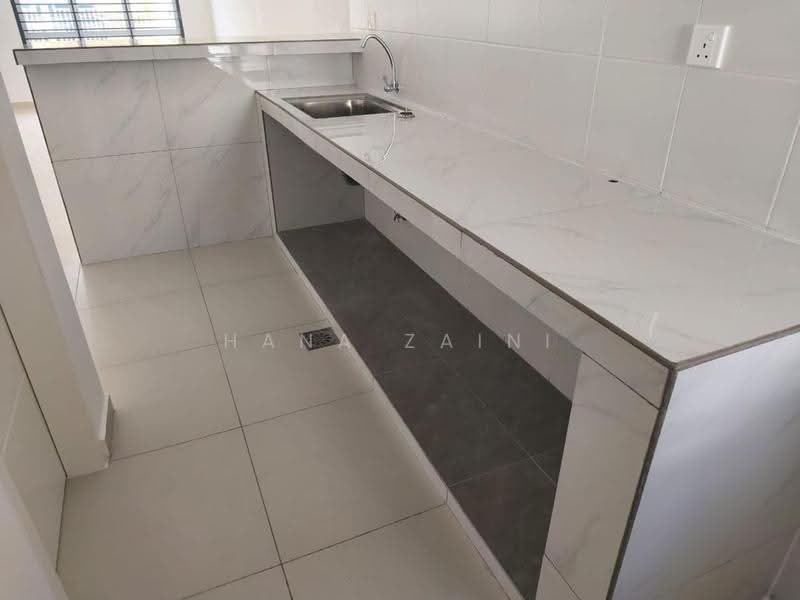 2-storey Terraced House for Rent in Seremban (Negeri Sembilan) - Hana Zaini - Kitchen - PropertyGuru.com.my