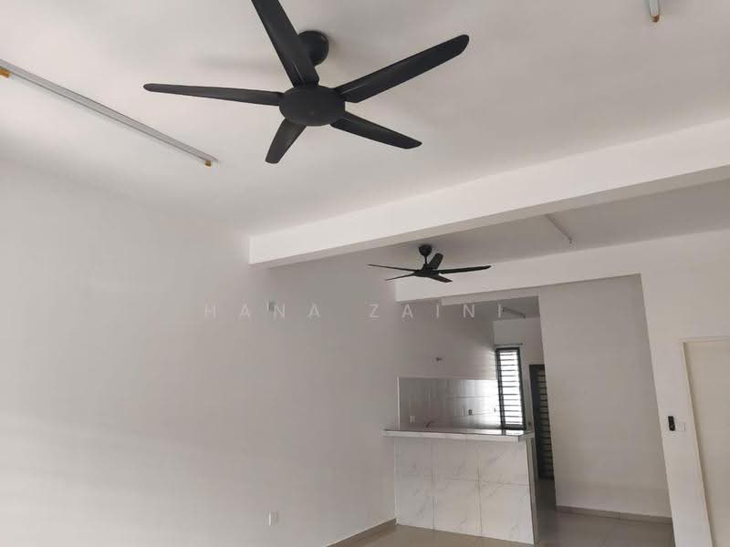 2-storey Terraced House for Rent in Seremban (Negeri Sembilan) - Hana Zaini - Kitchen - PropertyGuru.com.my