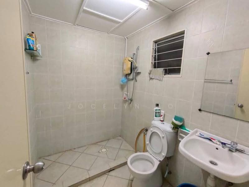Condominium for Rent at Green Avenue Condominium - Jocelyn Ho - Bathroom - PropertyGuru.com.my