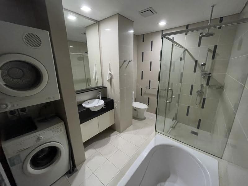 Kediaman Servis untuk Dijual di Marc Residence - Ker KK - Bathroom - PropertyGuru.com.my