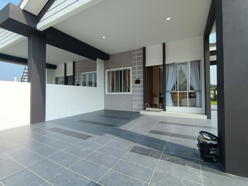 1-storey Terraced House for Sale in Bandar Baru Batu Gajah (Batu Gajah) - Boey Chong - Exterior - PropertyGuru.com.my