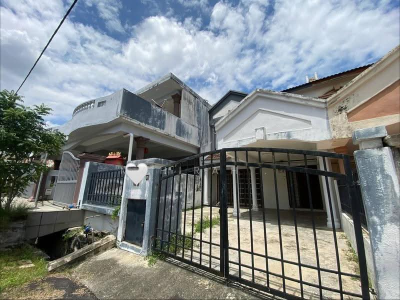 2-storey Terraced House for Sale in Taman Kajang Prima (Kajang) - Mahirah . - Exterior - PropertyGuru.com.my