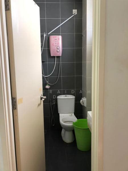 Rumah Berkembar untuk Dijual di Cheras (Selangor) - Zuraidah Dan - Bathroom - PropertyGuru.com.my