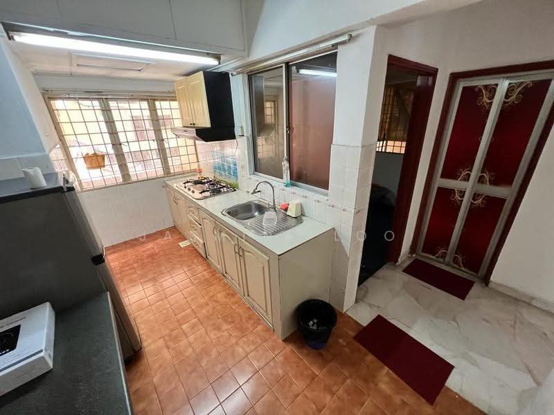 Kondominium untuk Dijual di Shang Villa - Jasmine Loo - Kitchen - PropertyGuru.com.my