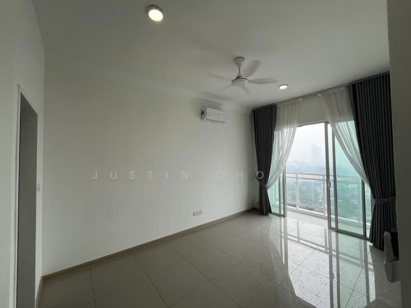 Kondominium untuk Disewa di d'Brightton - Justin Chong - Balcony - PropertyGuru.com.my