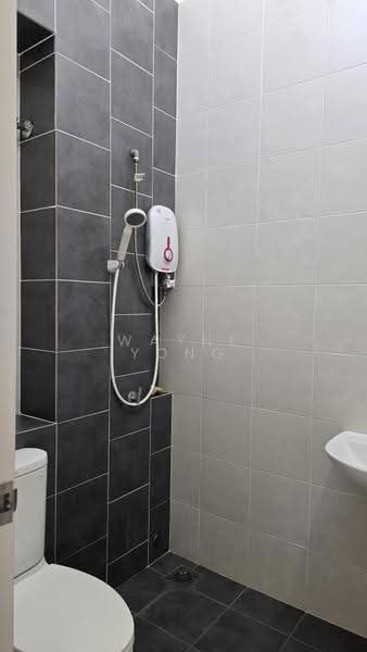 2-storey Terraced House for Rent in Setia Alam (Selangor) - Wayne Yong - Bathroom - PropertyGuru.com.my
