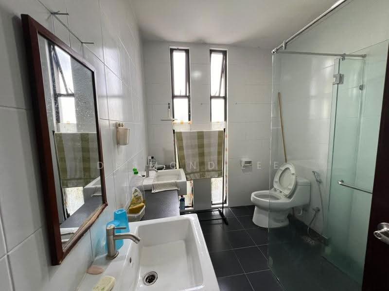 Rumah Kluster untuk Disewa di Taman Austin Heights (Tebrau) - Desmond Lee - Bathroom - PropertyGuru.com.my